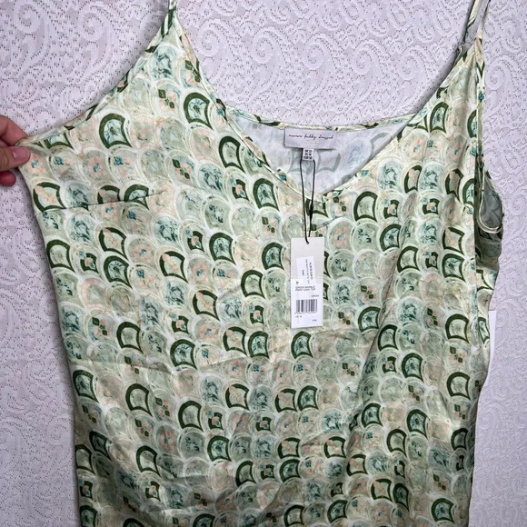 Never Fully Dressed Green Marble Print Cami Top Women's Size 18 - Picture 4 of 12